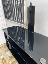 ميز تلفزيون • نظيف • حي التعليم