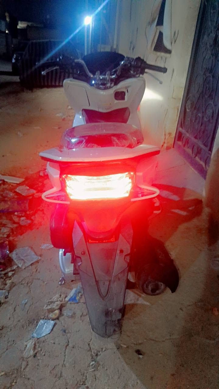 pcx الجيل الثاني
للبيع دراجه نضيفه خير من الله برغي ممفتوح بيهه 

سعر مليون400 بغداد مدينة الصدر  الحبيبيه

***********رقمي
