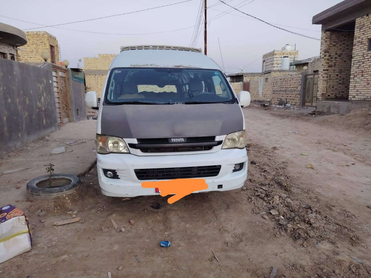 سلام عليكم جنبي للبيع ٢٠١٤ جاهزه مكينه كير حداديه جدد كهربائيات تبريد خير من الله تخم تاير جدد  رقم قادسيه انكليزي بأسمي بيهه طخه بسيطه بالصفحه الطويله  وخياساات بالهلالات بدون صبغ السياره خير من الله السعر 118وبيهه مجال حك الجيه  عنوان الشاميه ***********
