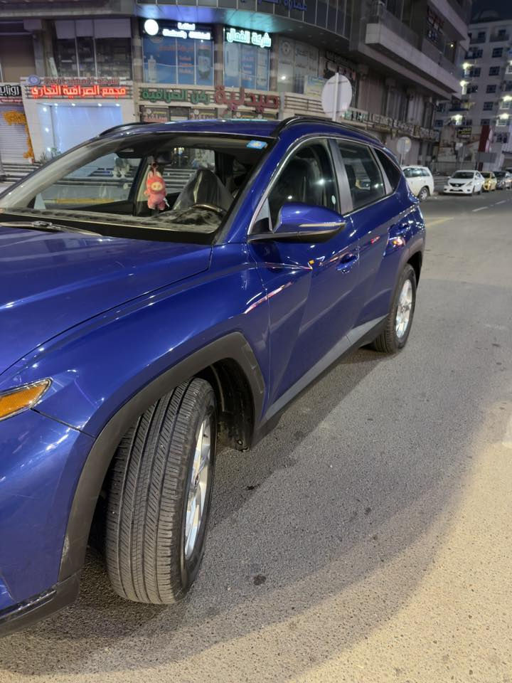 السلام عليكم توسان 2023 للبيع او مراوس حسب الرغبه 
محرك 2.5 gdi
ماشيه 65الف كيلو
السياره فول عدى البصمه 
كشنات كهرباء
جام كهرباء
شاحن وايرلس
تدفئه كشنات 
تبريد قطعتين 
صندوك كهرباء
كاربلاء وايرلس
نقط عمياء
تحديد مسار 
حادث السياره قطعتين بنيد مبدل وبارد بطرف الصندوك 
السعر 195 مكان السياره بغداد
***********
