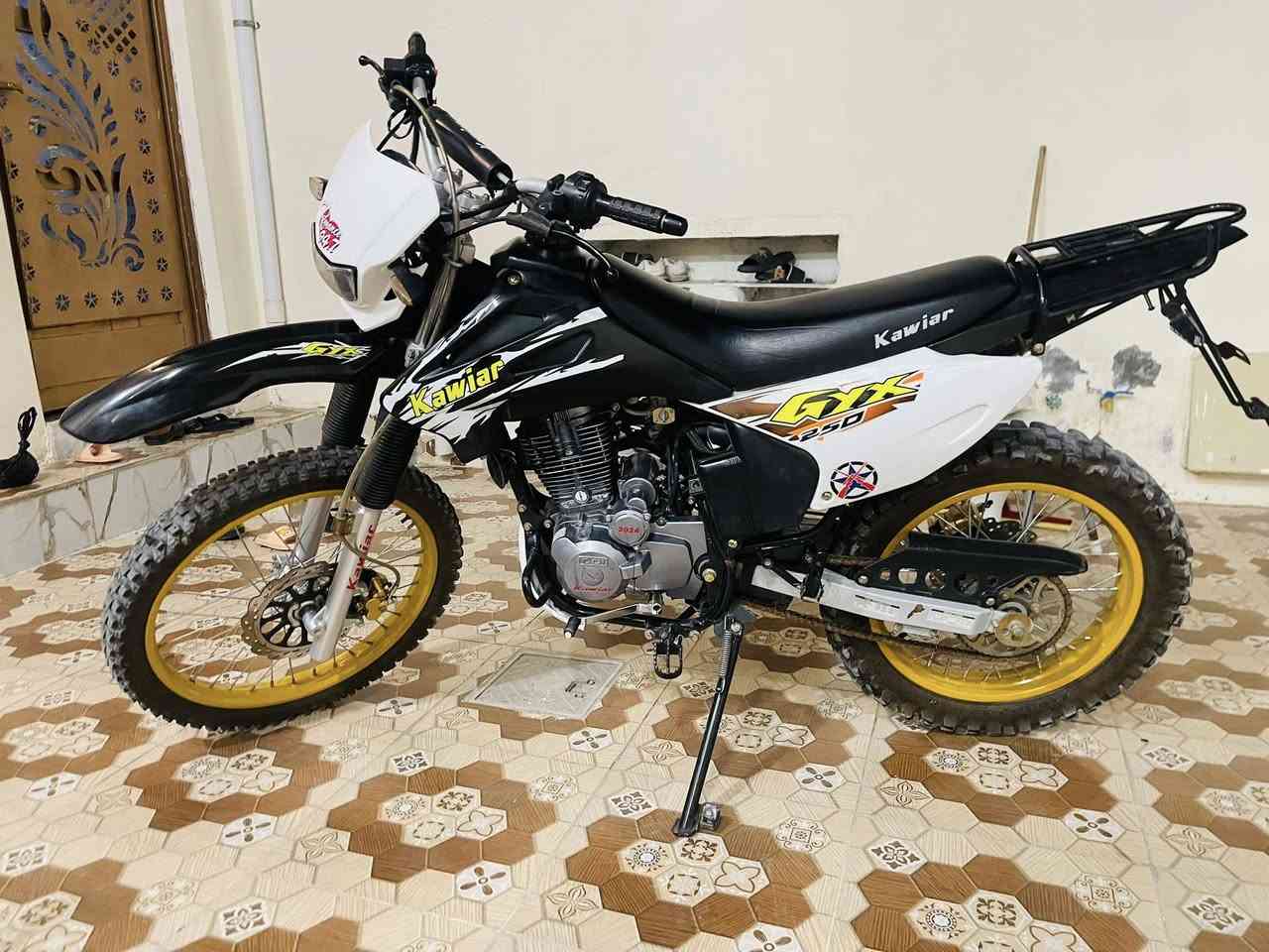 سلام عليكم دراجه للبيع موديل٢٤ دراجه جديده وعل البلاد


**إذا كنت صاحب هذا الإعلان وتريد حذفه لأي سبب، رجاءا أرسل رسالة إلى الدعم الفني**