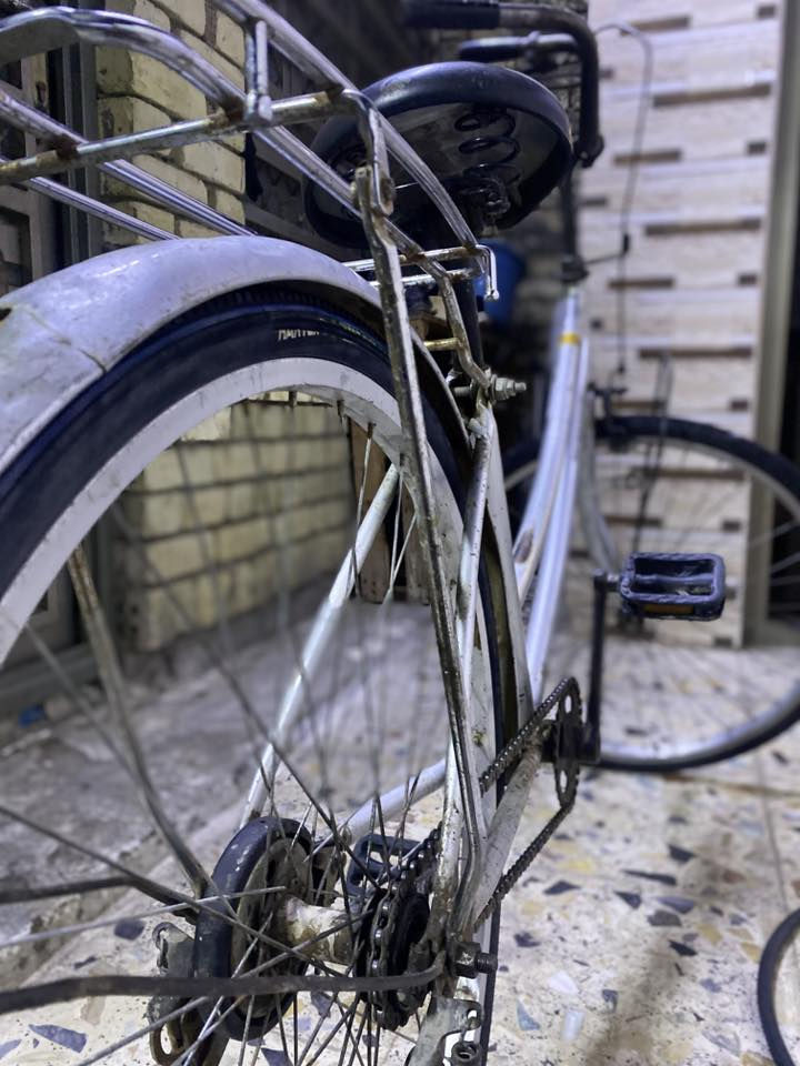 سلام عليكم بايسكل للبيع حجم 26 تايرات اصلي بيم اصلي ال سعر 35  وا بي مجال  
مكان بغداد الامين ثانيه قرب مدرسه سماحه 

رقم الهاتف   ***********

✅✅✅
