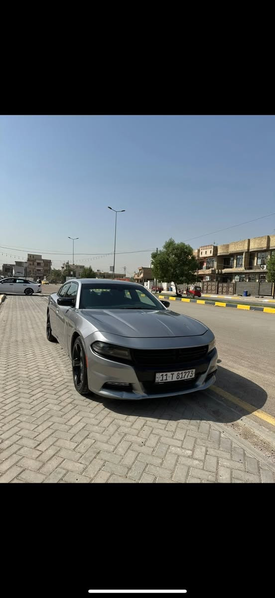 السلام عليكم
لبيع سياره جارجر 
    RT V8
5700
موديل 2016
صدرها نضيف بنسبه 50‎%‎
ومواصفات ال RT معروفه 
فول نقص الفتحه 
عدد المسافه 83 mi
سياره مرتبه وحلوه ومناقصها شي 
نصبتها حلو وسياره شوفه العين
وصور الحادث مرفقه ب منشور
السعر 165$ وبي مجال
الرقم ***********
