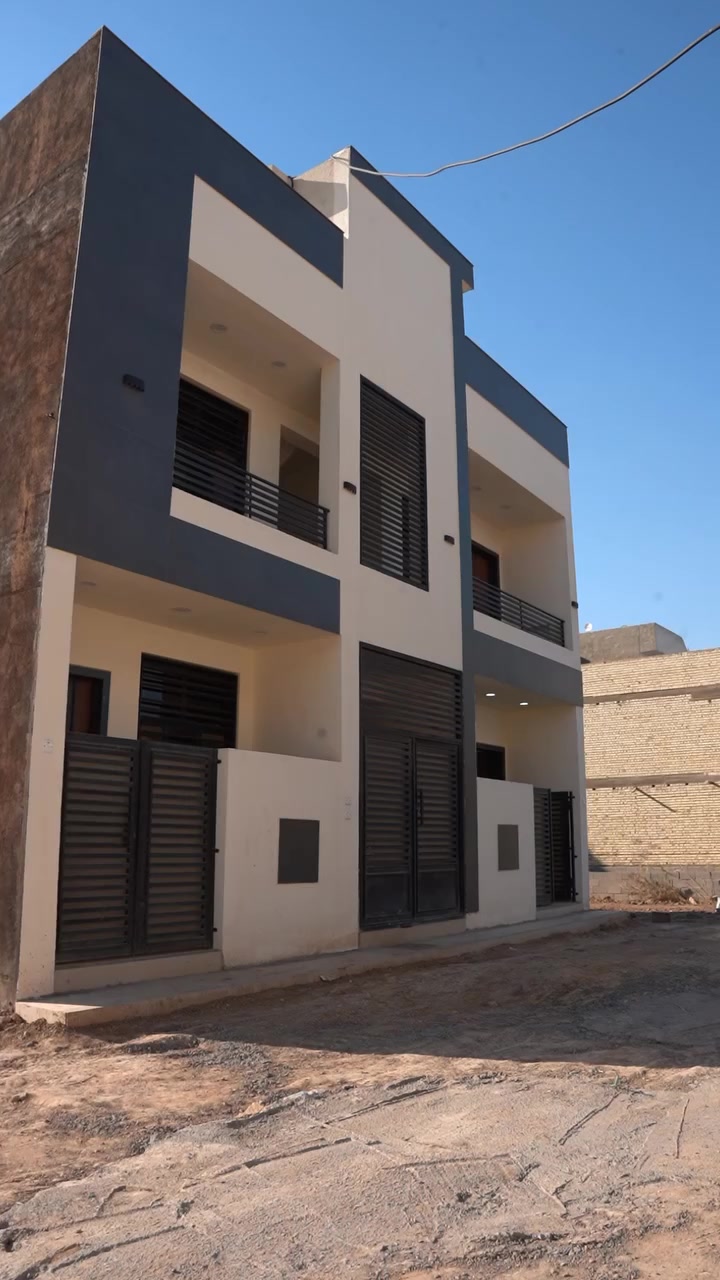 تسليم موقع الدورة بمساحة 200 متر 
بواجهة 10 ونزال 20 بنظام شقق منفصلة 
يحتوي على 4 شقق و درج خارجي .
.
مكتب جنائن ارض بغداد 
لمزيد من المعلومات الاتصال : 
***********
***********
