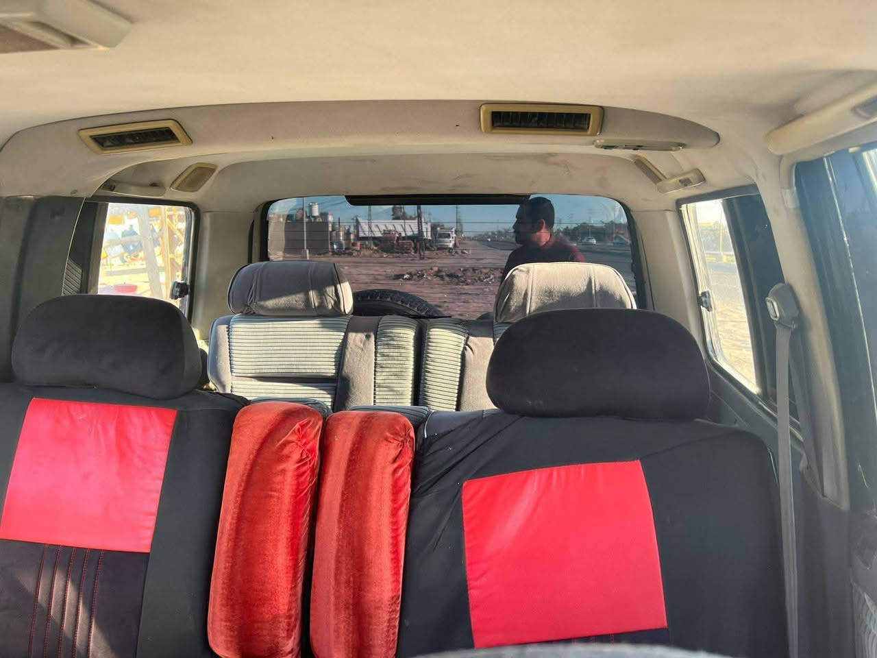 السلام عليكم
للبيع لاندگروز ليلى علوي موديل 1993 گير أو محرك مونيكة مكفولة من الضربة والصبغ فتحة سقف گير عادي حدادية جديدة تاير نص عمر بيه جراد بسيط جاملغ +بنيد رقم انگليزي سنوية جديدة لسنة 2031 مداور ثاني يوم السعر 95ورقة او بيه مجال بسيط رجاء الشراي يتصل
***********
