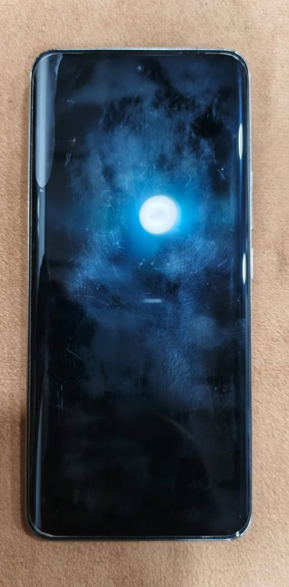 ريلمي 13 برو بلس G5
مستخدم 5 اشهر بدون ملحقات
السعر 360 وبي مجال قليل


**إذا كنت صاحب هذا الإعلان وتريد حذفه لأي سبب، رجاءا أرسل رسالة إلى الدعم الفني**