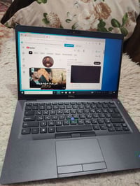 دل • i5 الجيل الثامن • شاشة لمس