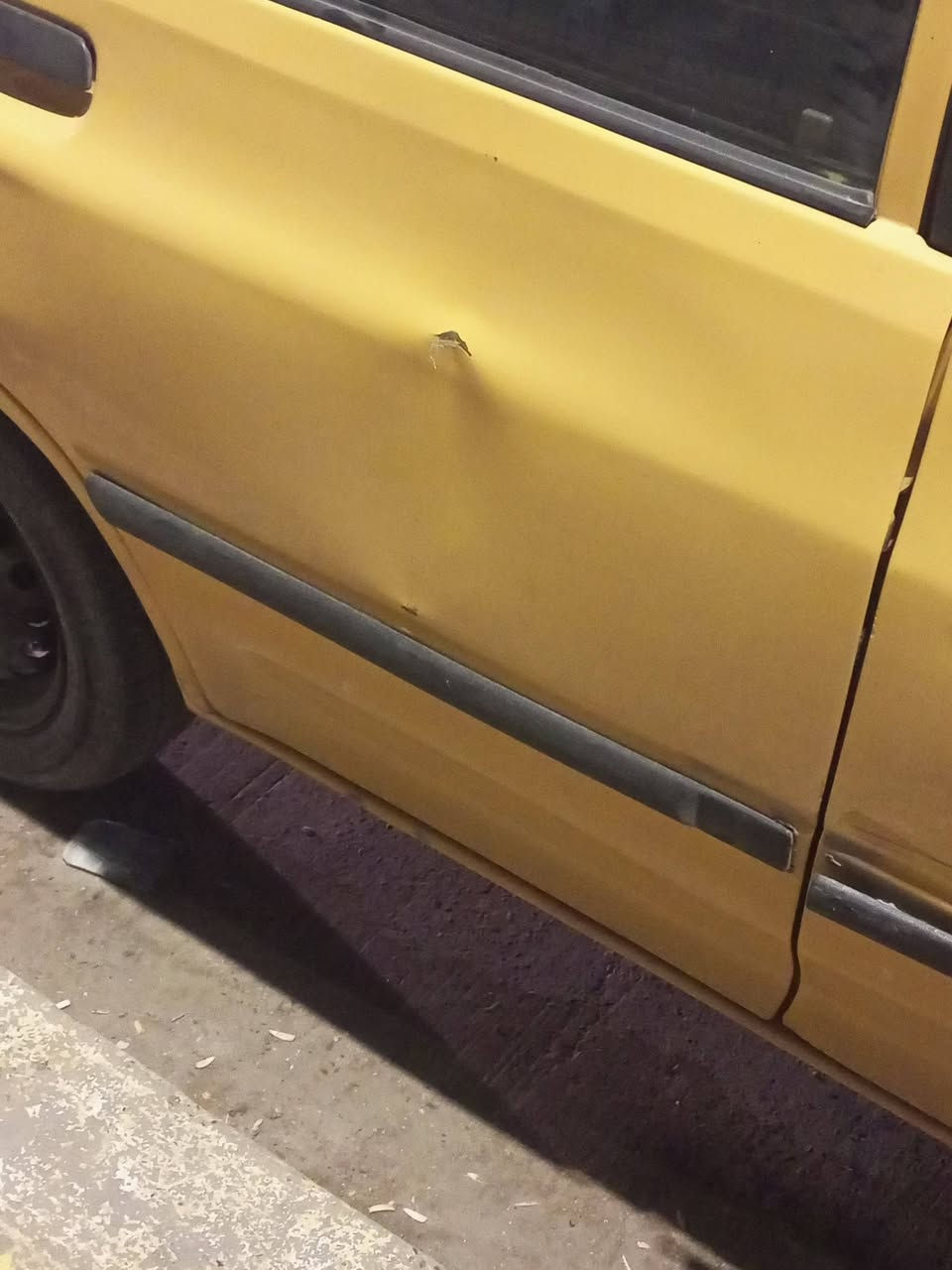 موديل 12
سياره حلوه وجاهزه

مشط جديد 

داينمو جديد 

ضفيره كامله 5قطع جديده

شاشه كاري بلي 

قوايش تخم روله

دوشمه كامله وليس تغليف

تخم تأير 

اني منتسب واريد ومااشتغل بيه بس اروح بيه وارجع 
بس بيه هاي طخات 

السعر 33وبيه مجال سياره مال جناي ولله 

***********8وتساب

موقع جزيره بغداد
