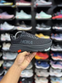 HOKA Bondi 8 • مقاس ٤٠٫٥ • غير مستخدم