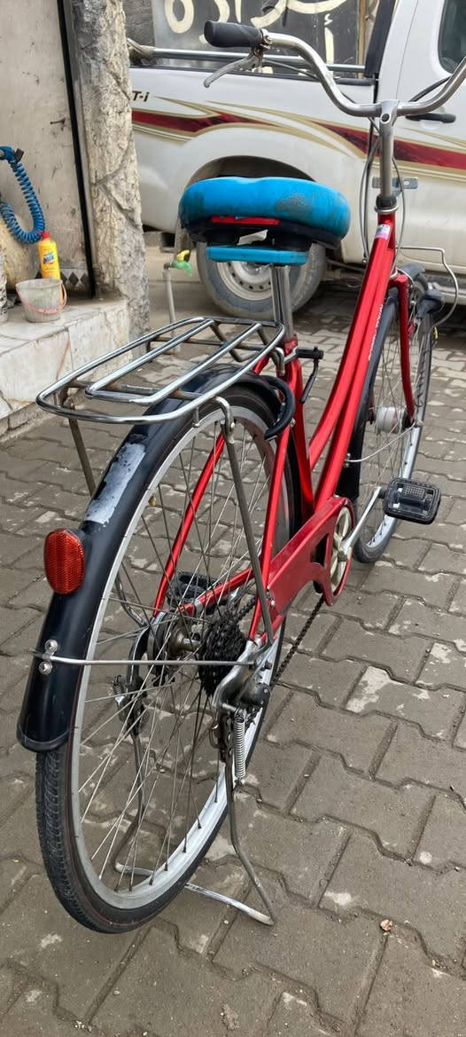 السلام عليكم بايسكل حجم 27ياباني بآلة شرط لوك كير وحساس يشتغل السعر 100الف م.***********
