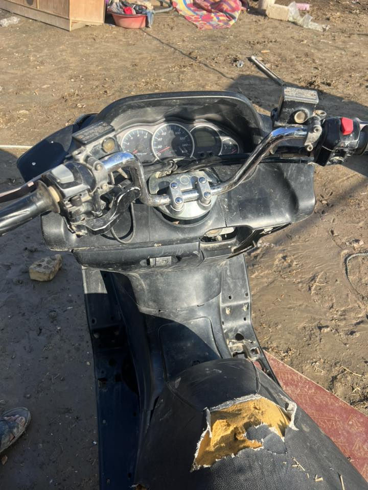 دراجه ماجسته 2009 متشتغل عوزه شغلات بصيطه لبيع 250 بيه مجال
***********
