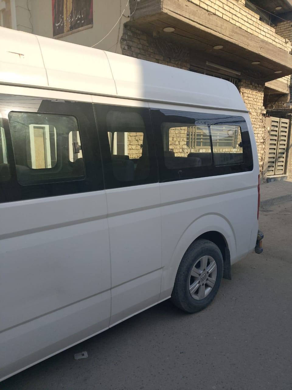 السلام عليكم..
فتون موديل 2016   C2 ماشيه 105حقيقي
مكفوله مكينه كير اكسن ما بيهه قطره صبغ بيها طخات موضحه بلصوره..
رقم انكليزي بغداد مصفره هيئة وضريبه ومرور بسمي تحويل مباشر.. السعر💲125 مكاني بغداد
 ***********📞📞
