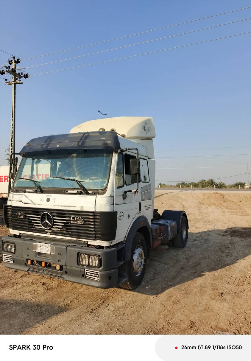 على بركة الله كرواتي لكزز 1735
موديل 1991 فلات ذات جوانب متحركه بسمي رقم بغداد 
‏‪***********‬‏
