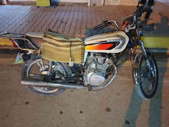 سلام عليكم دراجه سيفان نضيفه للبيع السعر 350شراي يتصل ***********
