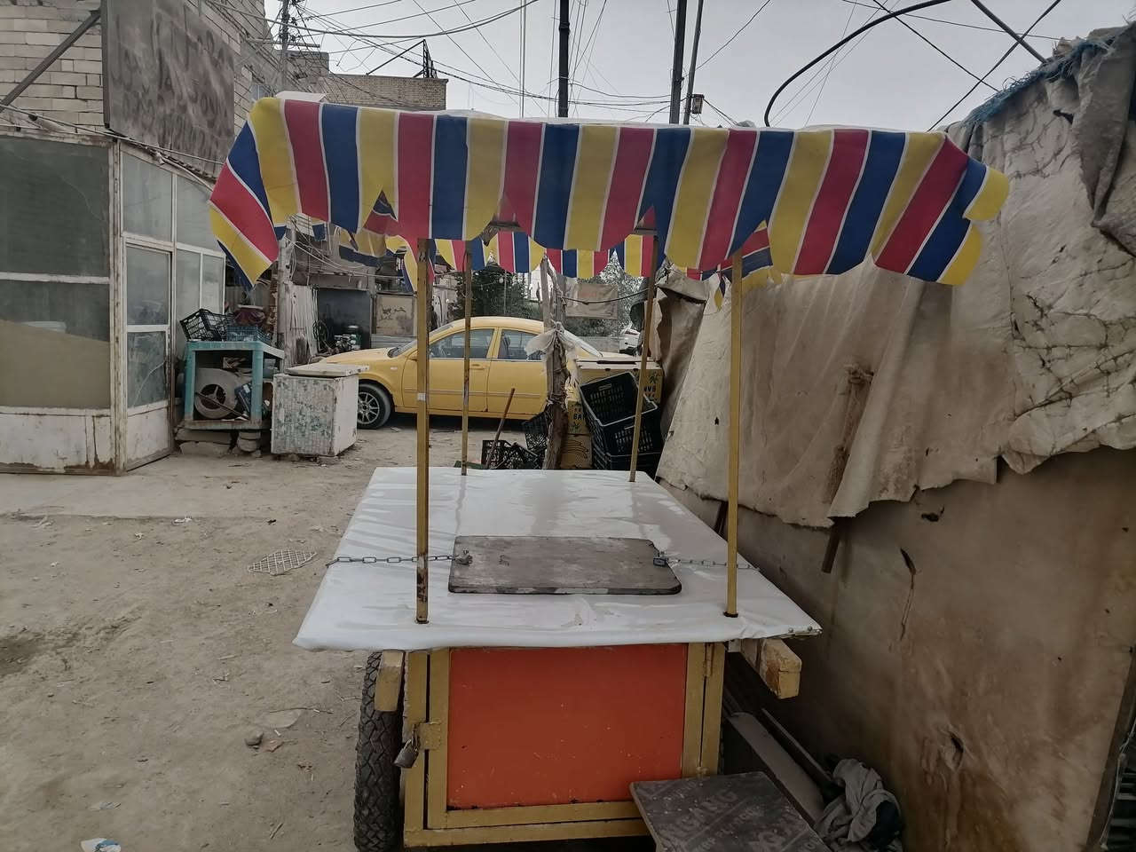 عربانة لبلبي للبيع سعر ٢٥٠ مكن منصور ي تقطع هذا رقمي ***********
