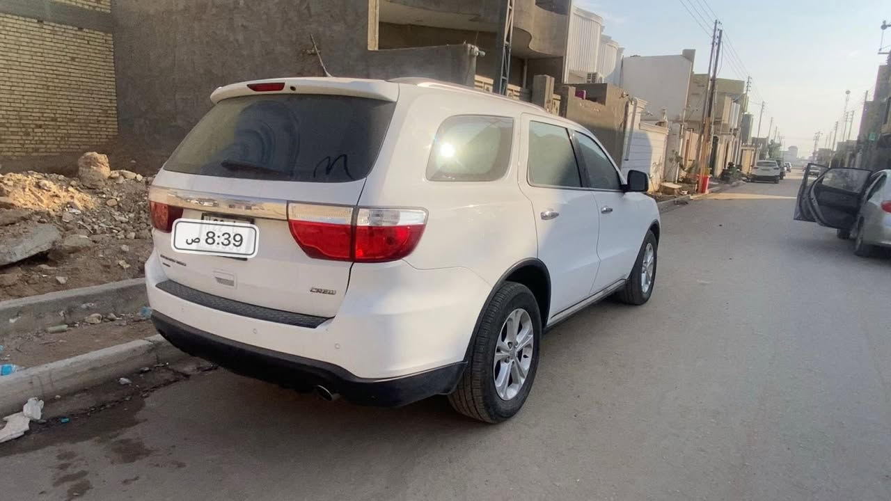 السلام عليكم 
دورنكو ٢٠١٣ خليجيه  متومه اربيل الدولي
كفاله عامه من الكص و الضربه و الصبغ
مكينه هيمي كفاله عامه كير كفاله
حداديه كهربائيات تخم تاير جديد تبريد تدفئه كله كفاله عامه
شاشه كبيره كاميرا حساسات تحكمات 
سياره مواصفاتها معروفه 
سعر  ( ٩٧ ) بيها مجال حك الجيه 
مكان السياره محافظة ميسان
***********
