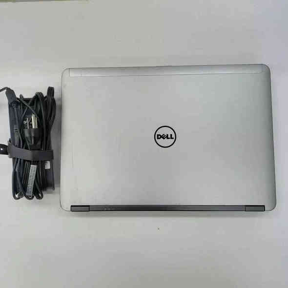 🆕 وصلنا حديثاً 🆕
💻 Dell Latitude E6440 💻

📌 المواصفات:
🔹 المعالج: Core i5 - الجيل الرابع
🔹 الرام: 8GB DDR3
🔹 التخزين: 256GB SSD
🔹 الشاشة: 14"
🔹 كرت الشاشة الداخلي: 2 GB
🔹 الحالة: مستعمل بحالة ممتازة

🎁🎊 الملحقات والهدايا 🎊🎁
1️⃣ شاحن أصلي
2️⃣ حقيبة لابتوب
3️⃣ ماوس

🚚 توصيل مجاني إلى جميع المحافظات العراقية ✨

💰 السعر: 160,000 دينار عراقي فقط 💯

🔒 الضمانات:
✅ ضمان فحص عند الاستلام — تفحص الجهاز بالكامل قبل الاستلام
🔁 ضمان استبدال لمدة 10 أيام — في حال وجود أي خلل يتم تبديله فوراً

🛠️ كل جهاز يُفحص بدقة قبل الإرسال لضمان ثقتك وراحتك ❤️

📞 للطلب والاستفسار تواصل معنا الآن! 📲
*********** بغداد
