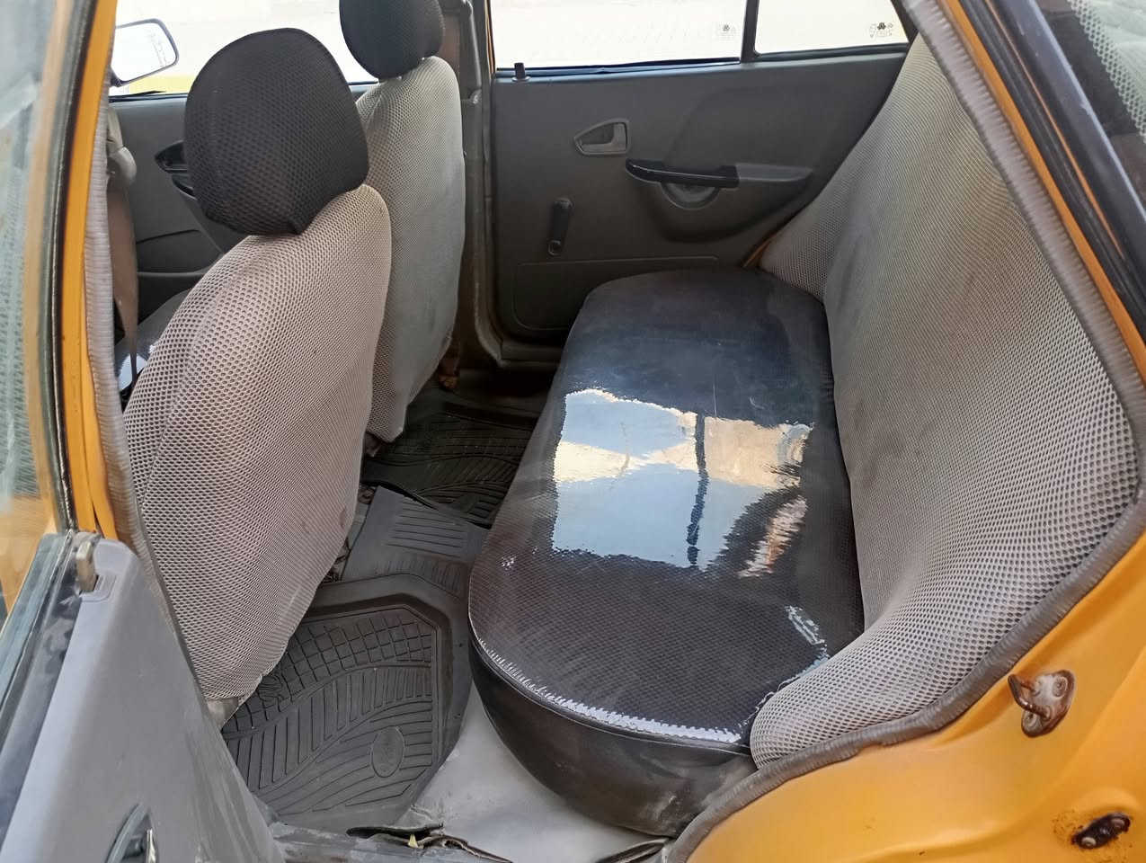 سايبه موديل ١٢ الرقم بغداد سياره حلوه بس بيها خياسات مثل ما موضح بلصوره سياره تأخذه مصفره تحويل ثاني يوم راعيها في بغداد مكانها كربلاء سعرها ٢٣ وبيها مجال
للاستفسار الاتصال على الرقم ***********   متواجد ع الواتساب
