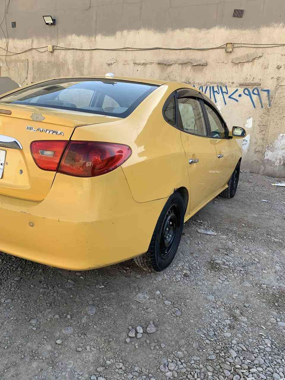 السلام عليكم النترة 2008 لبيع وارد أمريكي حادث جاملغ وبنيد بدون دواخل نقص مشط ستيرن السعر 85 وبيها مجال مكان بغداد الشعلة رقم الهاتف ***********
