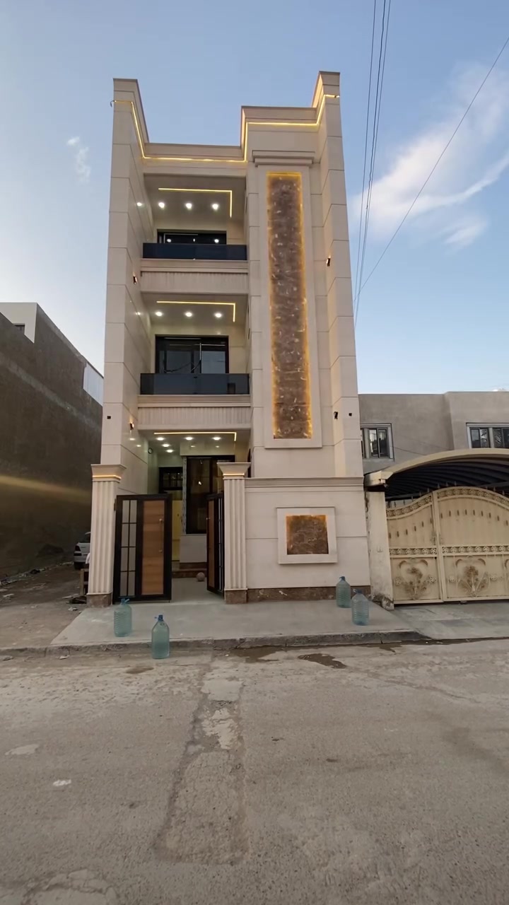 🏡دار للبيع جديده– موقع ممتاز
▪️سنة البناء 2025
▪️▪️السعر مناسب 

📍العنوان ::زيونه /محله 710 / 

🏡 المحتوى: 4 نوم(سويت) /صاله / مطبخ / وخدمات
 🏡الدار ولا غلطه فول

🏡المساحه :: 100م 
🏡الواجهه 5م / النزال 20م

⸻

📞 للحجز والاستفسار:

***********

📍زيونه /محله710/شارع جامع وهيب الفرج/مجاور اسواق الفرقان

🏢 نستقبل عروضكم التجارية والسكنيه والايجارات
