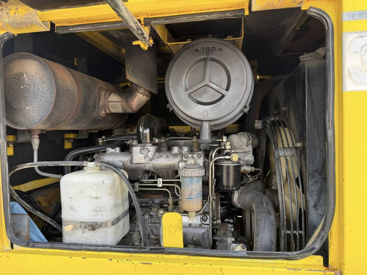 السلام عليكم شفل فوركاوه حجم FL310محرك ازوزه عدد الساعات 4000h ساعة دخول جديد للعراق العنوان واسط الصويرة ***********
