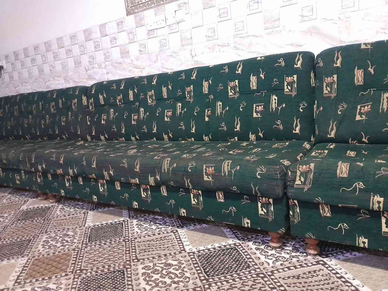 السلام عليكم للبيع تخم 4 قنبات للبيع خشب عراقي ثقيل للاتصال ***********
***********
