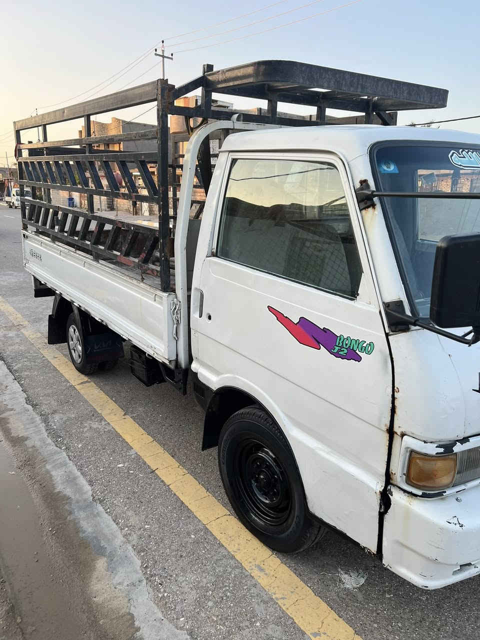 سلام عليك كيه ١٩٩٦للبيع كير ومحرك خير من الله سنويه٢٧يله تنتهي الكشر كدامك رقم نكليزي بغداد بسمي تحويل ثاني يوم السعر ٥٠وبيه مجال حك الجيه مكاني واسط الصويره رقم الهاتف ***********
