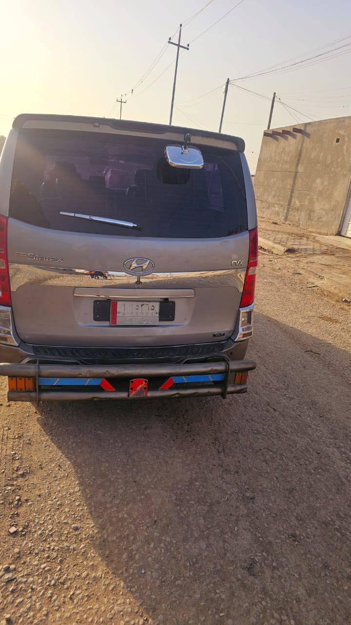 ستاركس 2011
اصل مسكر  لون بحري السياره حلوه وجاهز حداديه تبريد تخم تاير كفاله من الضربه عده رشه بكوريا فقط هذا السونار مالته وشوف وين تريد تفحص 175 وبيه مجال مكانها ناصريه مركز
***********
