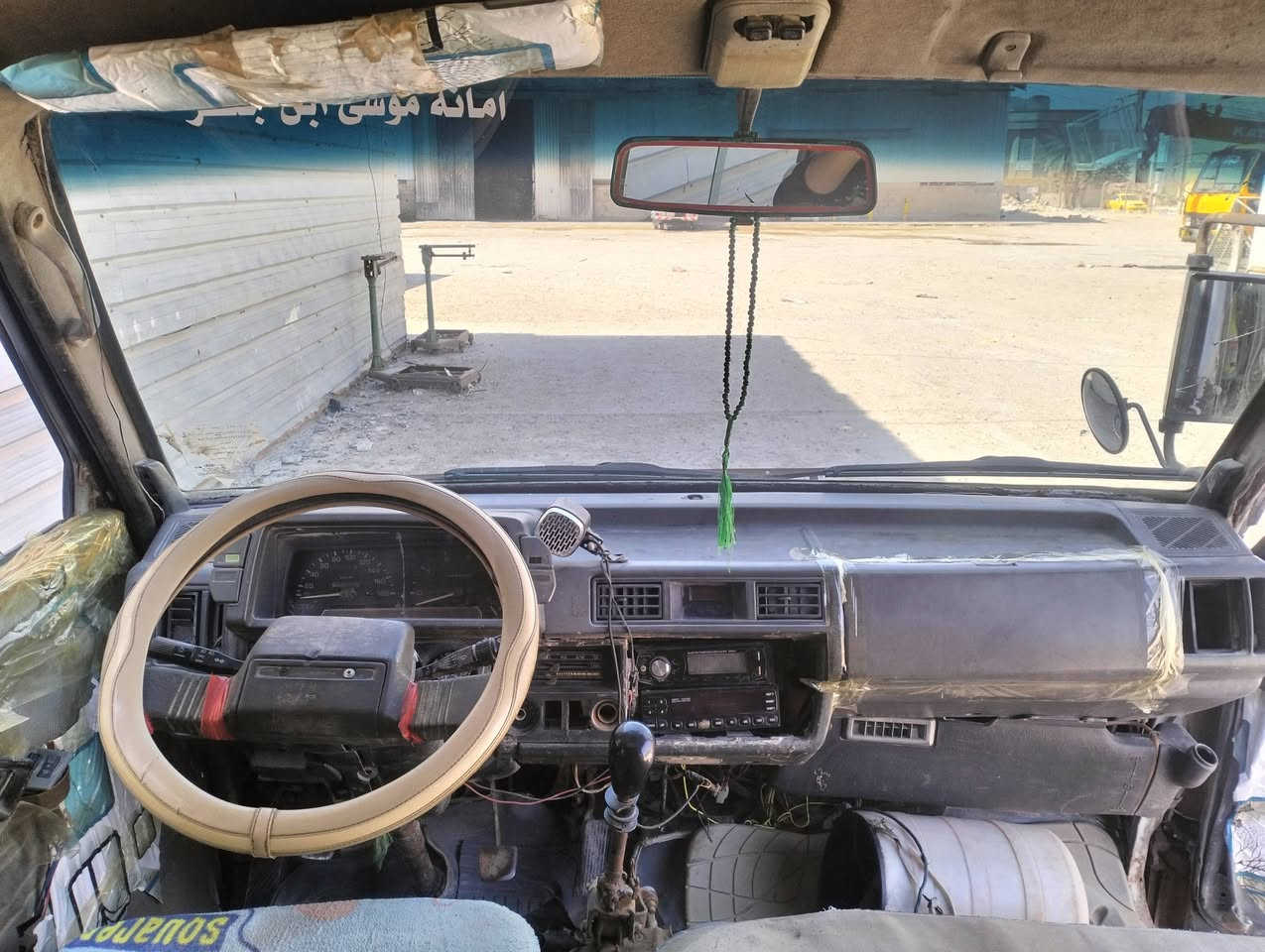 السلام عليكم كيا بسته مديل 95 رقم بابل الماني تحووويل مباشر سنويه عضم عاج مشروع وطني محرك وكير شرط كفاله باتري وباور جديد كهربائيات كله شغاله حداديه جديده سياره جاهزه واي نقص مابيه السعر 19 وبيه مجال  مكاني ناصريه مركز للتواصل ***********
