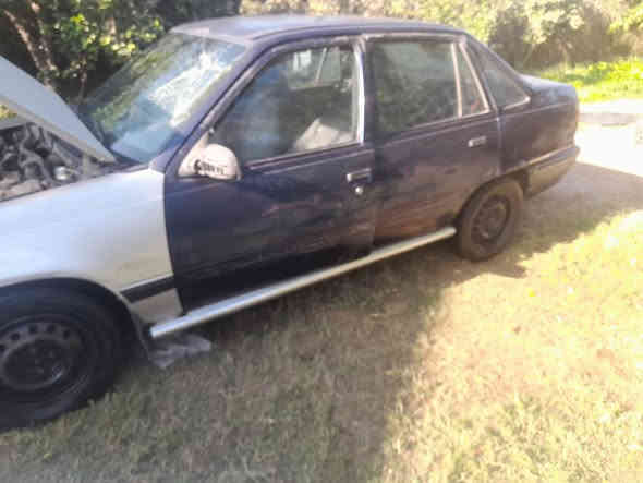 السلام عليكم دايو لمنس رقم ديالى موازي لسياره شغاله كير ومكينه وتخم تاير وباتري جديد أني ابيع تسقيط لسعر ١٢ ورقه مكان السياره واسط صويره ***********
