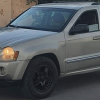 سيارة للبيع جبيب لاريدو موديل 2007 السعر 70$ ورقة مكلف بالنشر الشراي ي...