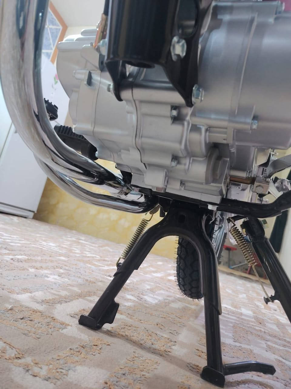 سلام عليكم شباب دراجه للبيع سكنر7اوراق مكفوله كفاله عامه شراي يتصل عل رقم *********** مكاني حي رفاق
