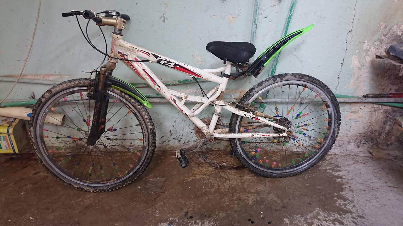 بيسكل للبيع بسعر ٨٠وبي مجال العنوان انتصار للاستفسار
***********
***********
