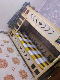 جرابي خشب • ثقيل