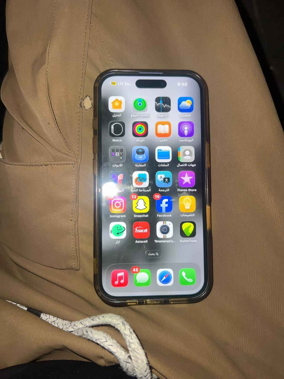 السلام عليكم للبيع آيفون 16 ذاكره 128 بطاريه%89 لون ازرق  جهاز جديد مكفول من الفتح مكان بصره سعر 900ألف وبي مجال
***********
