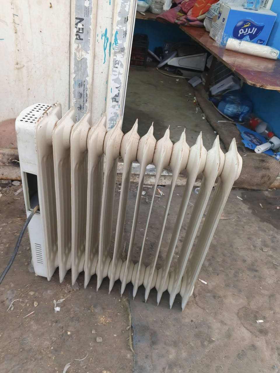 سلام عليكم هاي صوبه ماعرف شنو لمهم اني ماعرف بيها شغلتها تشتغل وذن الحدايد الي بيهن فتحات صارن حارات ومن تنكلب شلون الزيت ماعرف شنو بيها ابيعها قيمها وتعال اخذها مكاني بغداد الحبيبيه ***********
