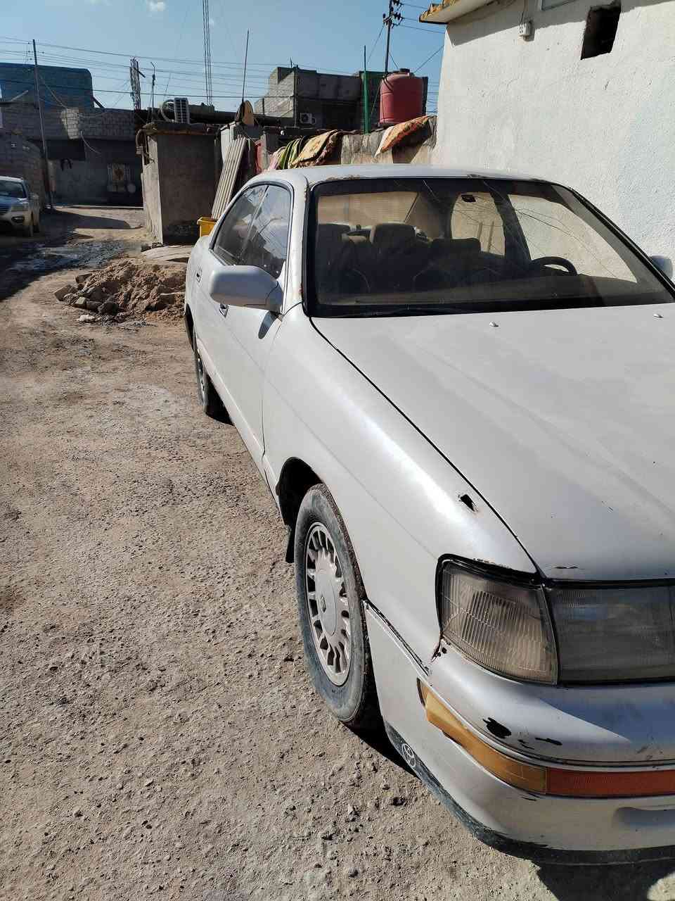 سلام عليكم  سياره بطه للبيع محرك وكير ثنين ونص جدد توه شادهن حداديه زينه  مصفره غرامات وراعي موجود  سياره يردله ترتيب  لان جانت متروكه الكشره شوف العين  بيهه نواقص قليله   سعره ٣٨ بي مجال بسيط للشراي   راسني وبخدمتك  ***********
