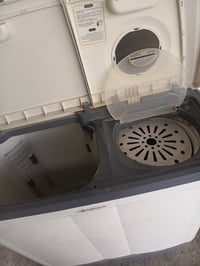 غسالة • نضيفه جدا • الزعفرانية شقق سعيده