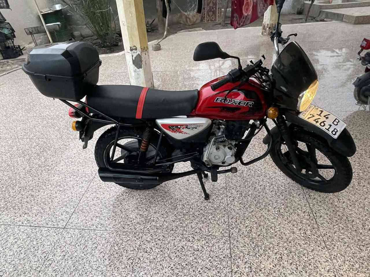 بوكسر فحل موديل 20 رقم وسنويه تنتهي 2030 مفتوحه مره وحده الدراجه نضيفه
***********
