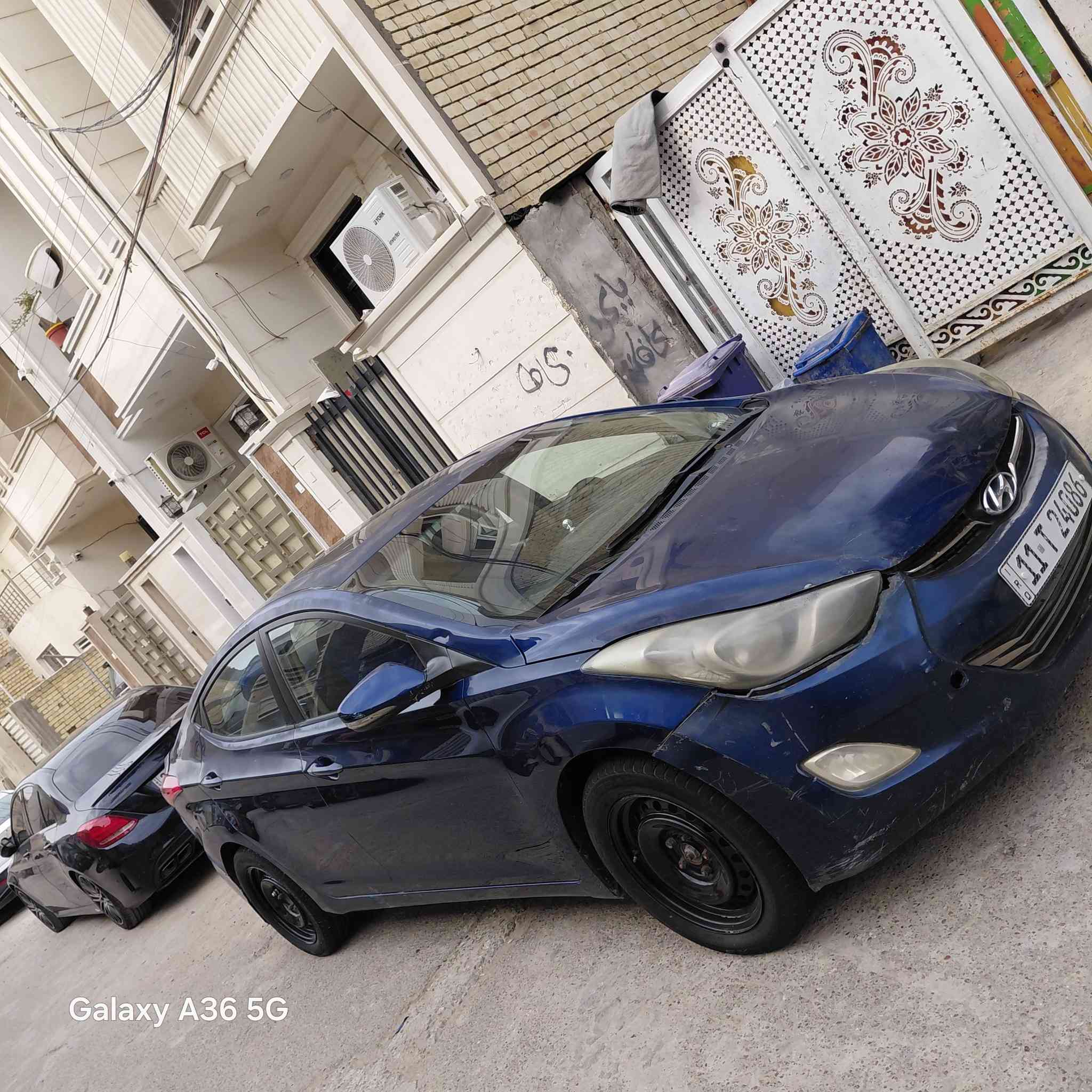 السلام عليكم البيع النتره خليجي مديل ٢٠١٢ رقم بغداد بسمه سياره جاهزه بيه جراد سياره بلادي عده دعاميه  مضبوغ  بلادي بدون تبديل    سياره مكينه وكير تبريد جاهزه وتخم تاير باتري جديده  مكاني بغداد حي الجهاد السعر ٨٥بيه مجال  رقم ***********
