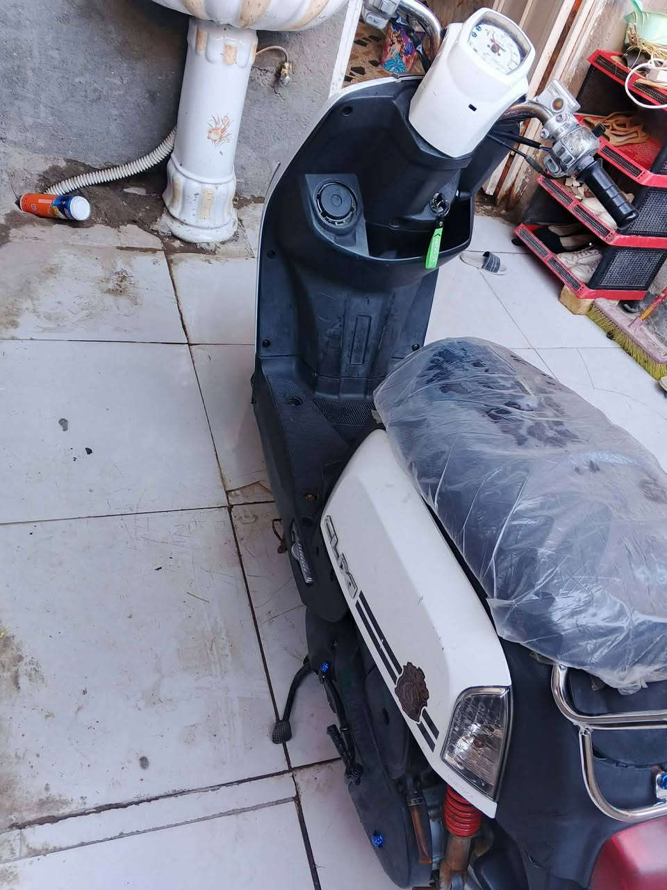 سلام عليكم بوليسي لبيع مكفوله كفاله عامه ختم واحد مكينه معدل ونعومه فول كلهه شغاله ماناقصهه برغي وصل معرض بسمي
مكاني كربلاء كنطرت السلام ليريدهه يتصل وبيه خير ويدلل ‏‪
‏‪0786 917 3038‬‏
