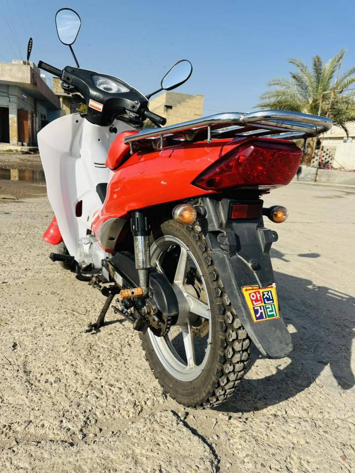 السلام عليكم ماطور سرفيس للبيع مناقصه برغي مكينه خير من الله كله ابلادي بس الدرع الچبير امبدل زوج تاير جديد كهربائيات كله شغاله للتواصل اتصل على الرقم ***********
