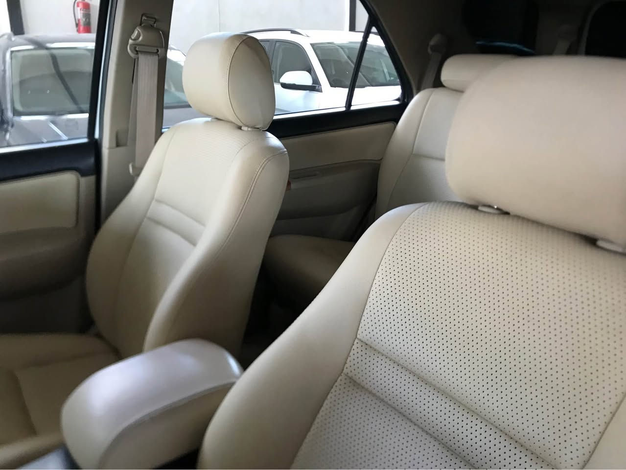 فورجه نر ٢٠١٥
٢٢٠،٠٠٠ كم
٤ بستن 
ده بل
كلين
تبريد مركزى 
كوشن جلد
٣ مقعد
گير مكينه تحويل صافي 
$21200
*********** دهوك, العراق
