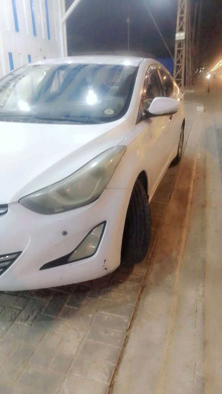 سلام عليكم النتره ١٤ للبيع بيها باب مبدل تفاصيل أكثر تصل ***********
