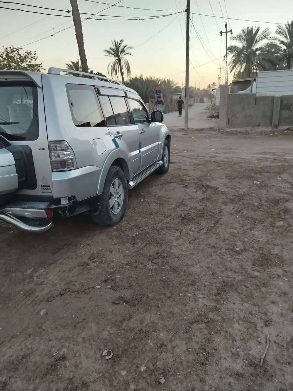 السلام عليكم باجيرو 2008 محرك 3800 كفاله عامه ماشيه 280 على وضع الشركه فول مواصفات أعلى فئه واحد عل واحد سعر ١٢٣رقم بغداد باسمي ***********

