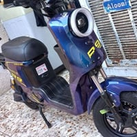 للبيع دراجه شحن ار 9 دراجه نظيفه خمس بطاريات نظيفه شغالات كهربائيات بر...