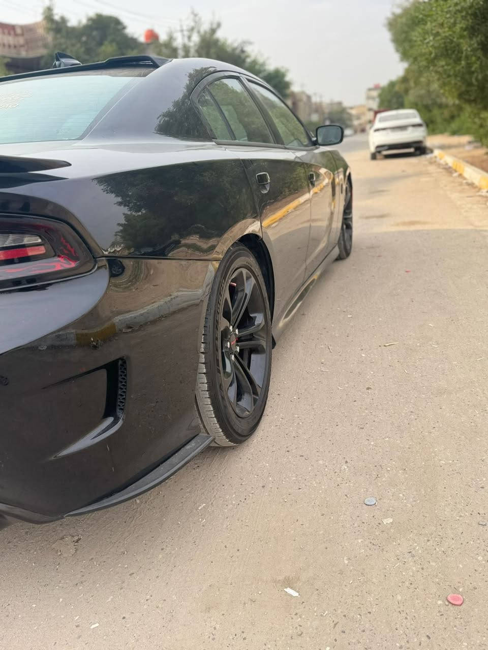 السلام عليكم
دوج جارجر 2019 جي تي
ماشية 108 الف 
حادثها موضح بالصور
بدون ايرباك وبدون اي نقص
فول السيارة عدا الفتحة
سعرها 205 $ وبيها مجال
مكانها بغداد / الشعب
***********
