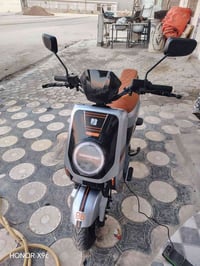 دراجة كهربائية • ٧٠٠ • مجال