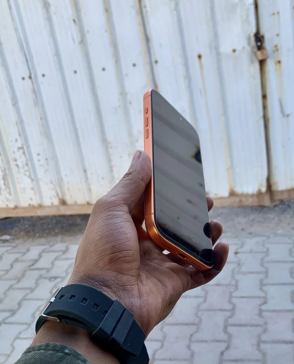 سلام عليكم آيفون 17 برو ماكس (كوبي طبق الأصل) دبل سمكرت ذاكره 1000 تيره سعر 130 مكاني بغداد الحسينية ***********
