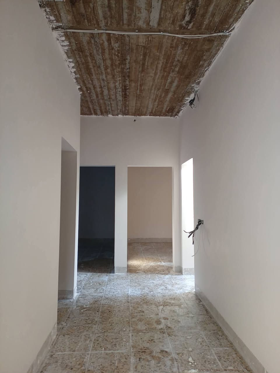 موصل فقط
السلام عليكم لباخ جص موجود شرط مساطر وزن متفرق حاليا شغلي حمدانيه سهل نينوي موصل شرط جص أبيض 
*********** وتساب
‏‪***********‬‏
